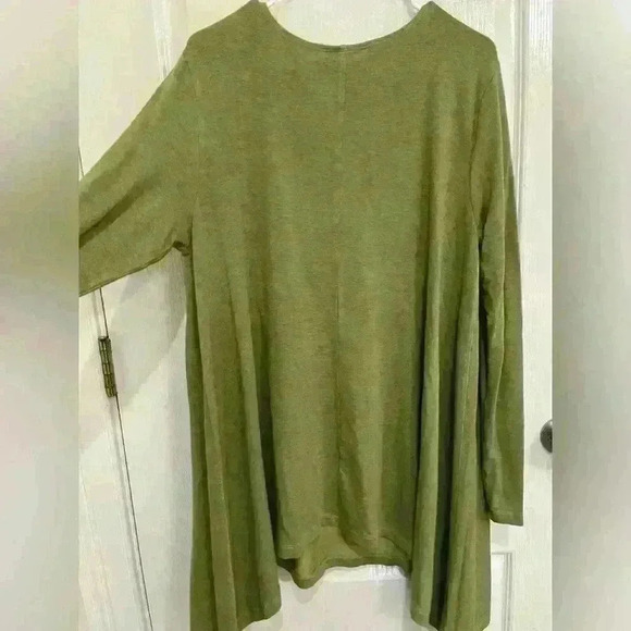 Bryn Walker green Oversized Long Sleeve Hi-Low Scoop Neck Tunic Top Size Medium - Picture 4 of 6